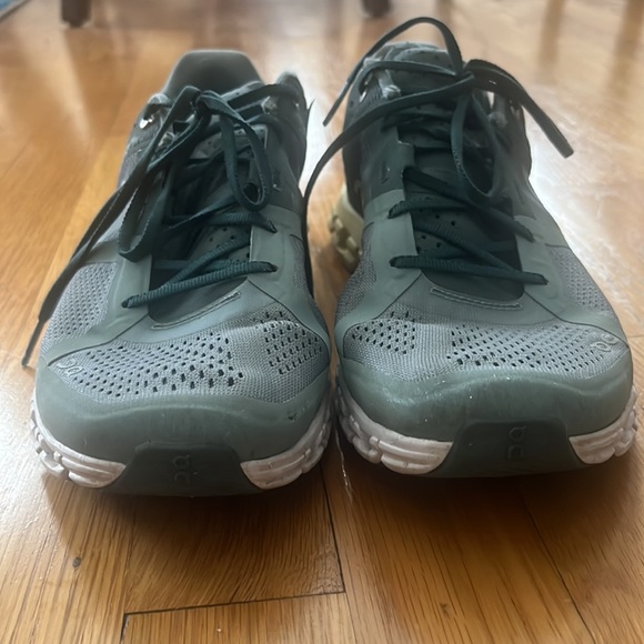 OnCloudX Women’s Shoe - Size 8.5 - Picture 3 of 8